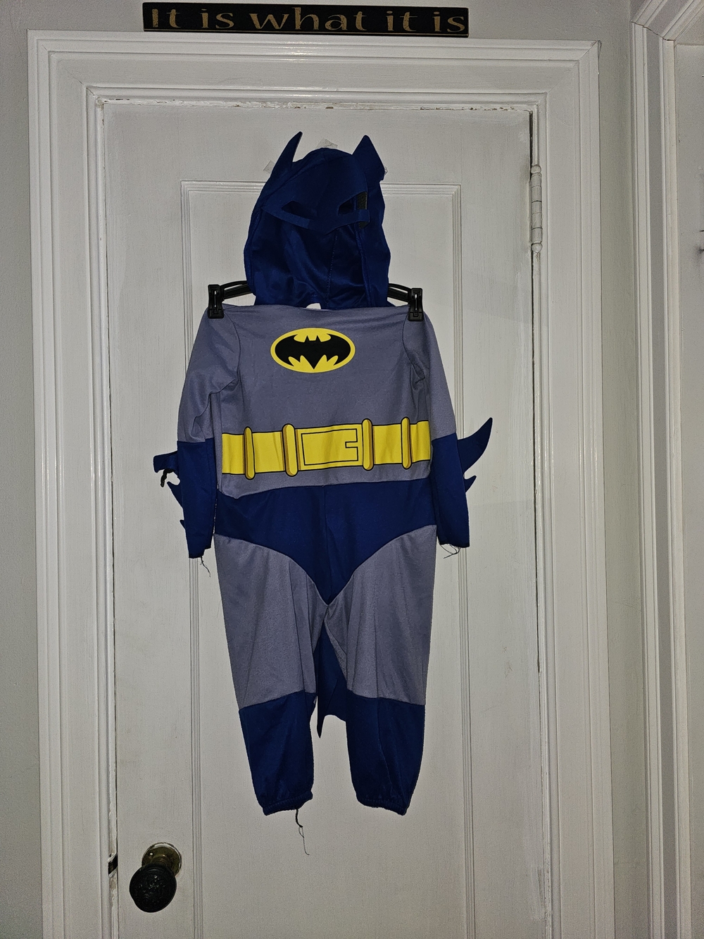 Batman Toddler Halloween Costume Size 1-2 Years Jumpsuit Cape & Headpiece DC Com